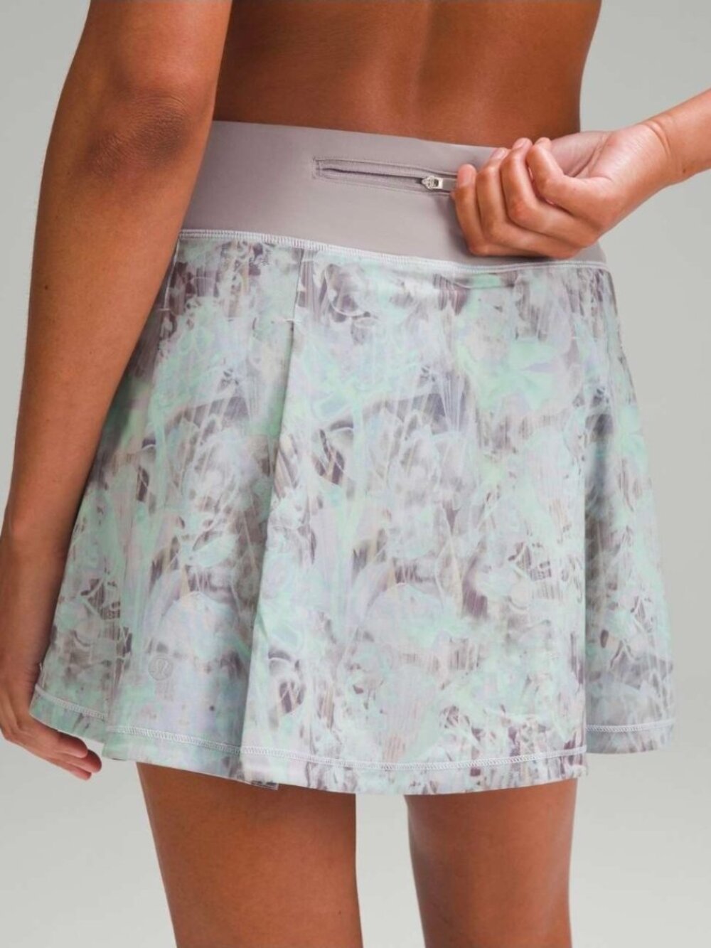 Lululemon pace rival mid rise skirt